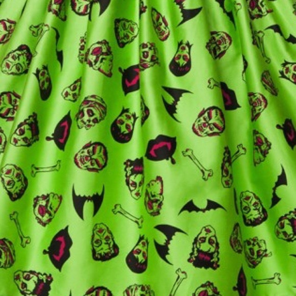 Deadly Dames Micheline Pitt Monster Print Skirt - Picture 2 of 2